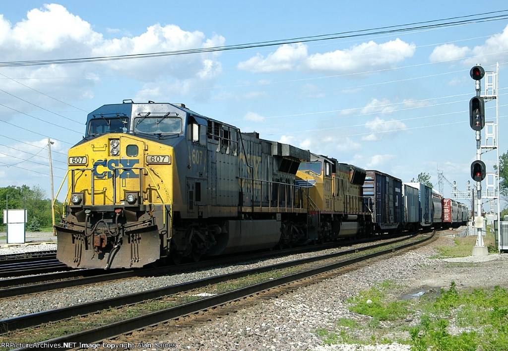 CSX 607